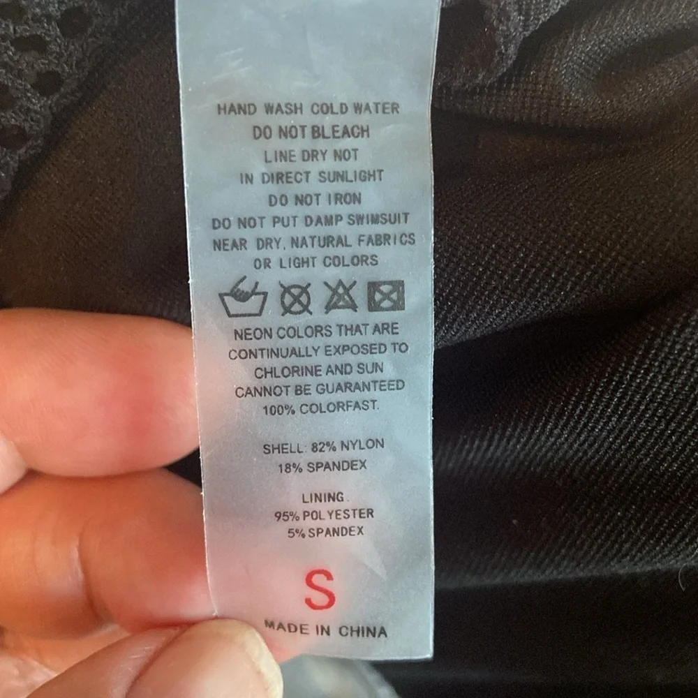 Unbranded Tankini Sports Top Mixed Letter Print Mesh Sides Opening On Back S - Picture 8 of 9